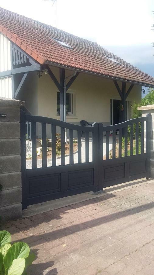 appartement dans maison, calme assuré Corancy Exterior foto